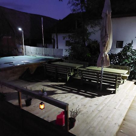 Săcueni Vila Onix מראה חיצוני תמונה